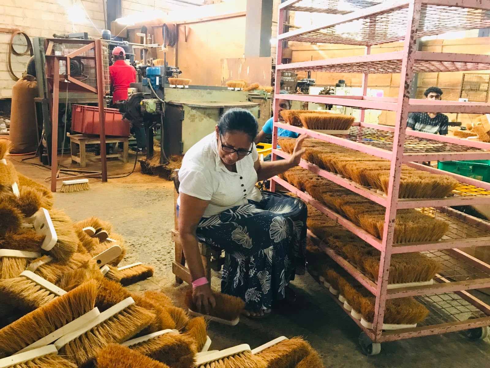Inside the brush manufacturing unit – Lanka Brush Exports (8)