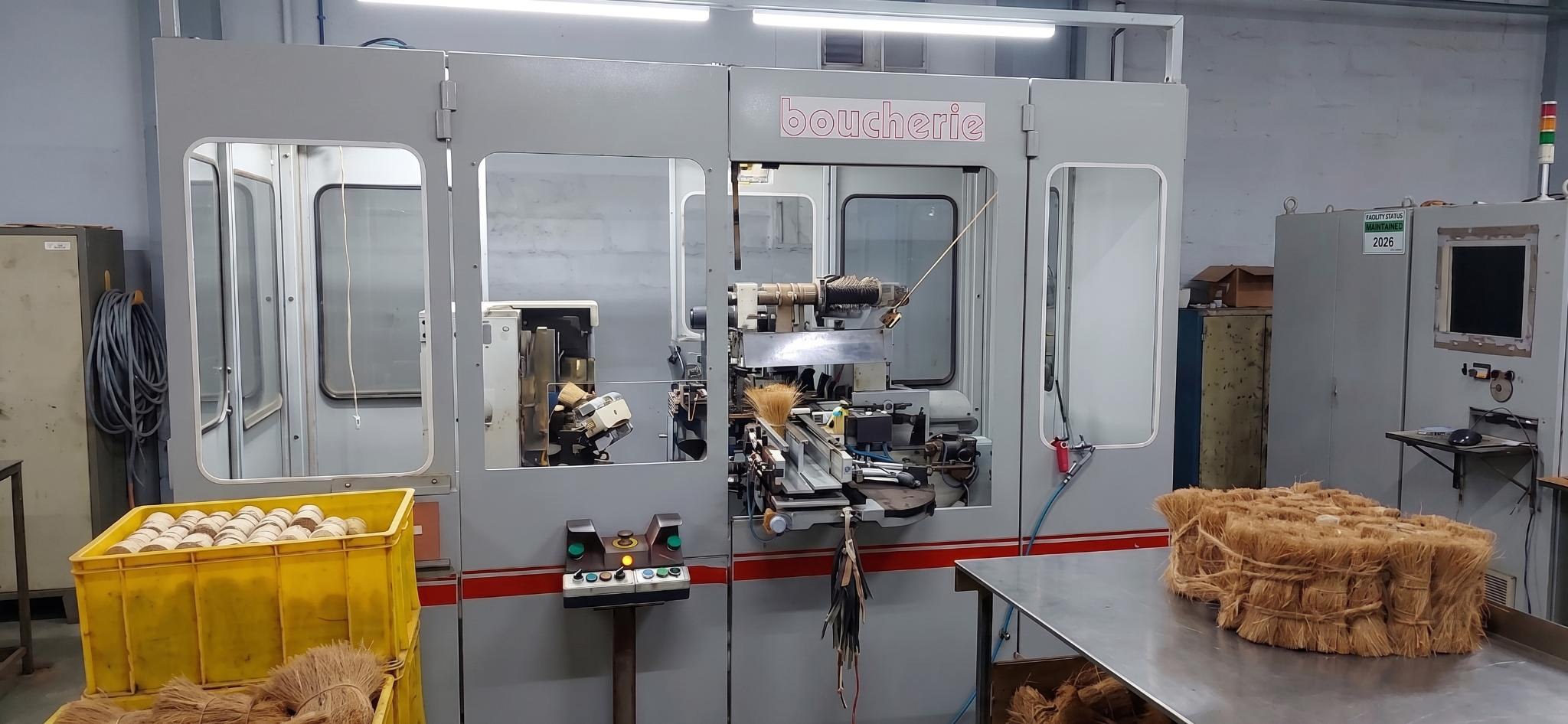 Inside the brush manufacturing unit – Lanka Brush Exports (16)